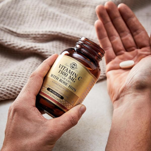 Solgar, Vitamin C with Rose Hips, 1,500 mg, 90 Tablets