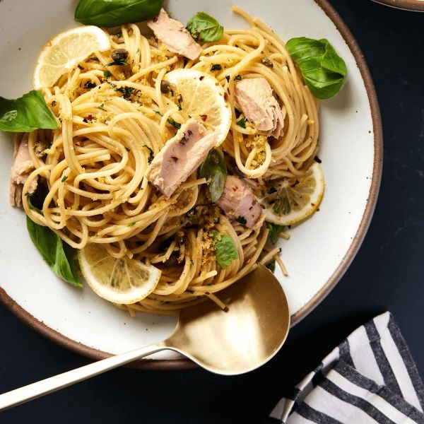 Tonnino Tuna Fillets with Garlic in Olive Oil