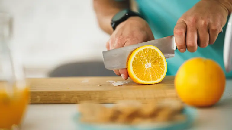 How to Improve Iron Absorption: Foods, Vitamin C Pairings, and Common Blockers