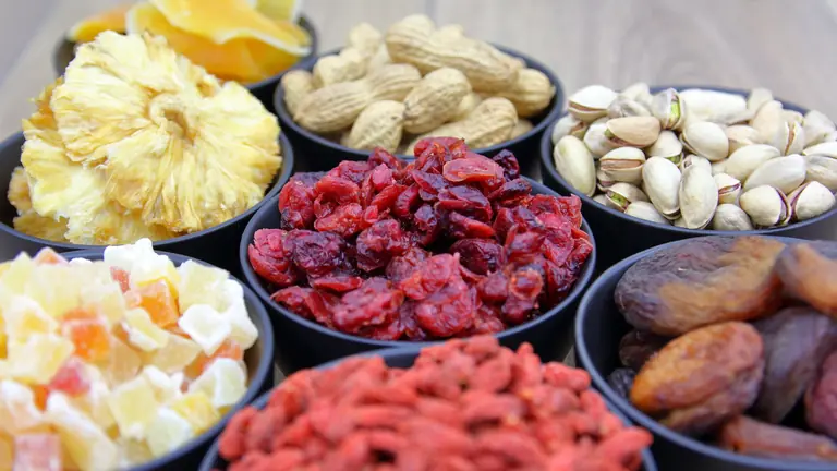High-Fiber Snacks: What to Buy for More Fiber and Less Added Sugar